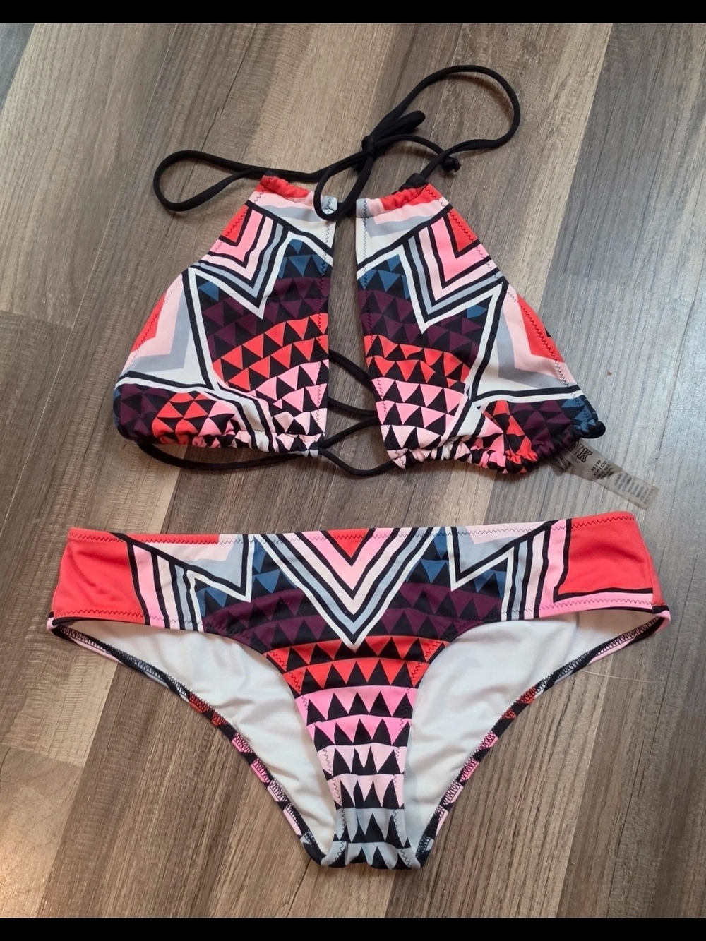 PINK Victoria's Secret Top Size XS Coral & Pink Geometric Triangle Bikini Size S